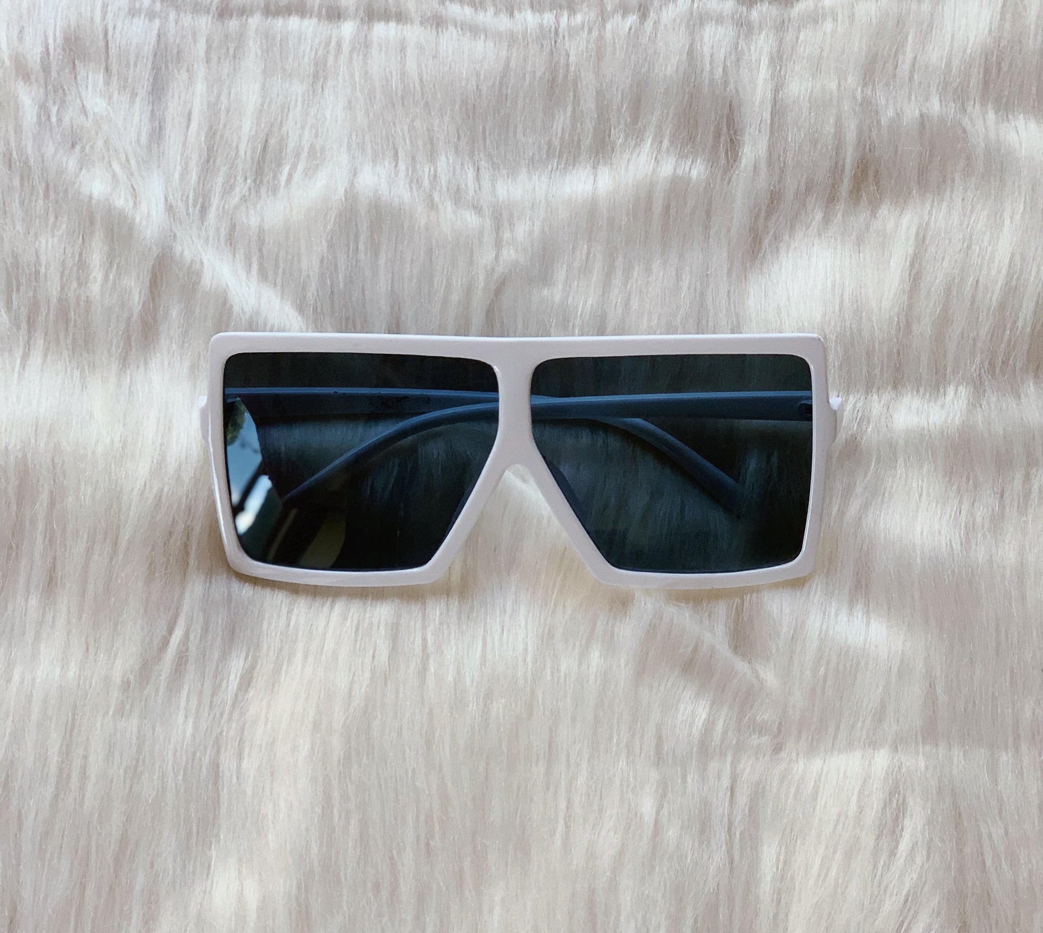 "Incognito" Shades