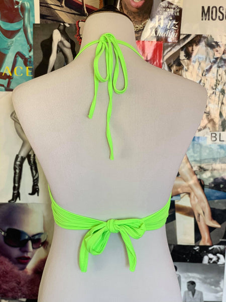 "Put A Ring On It" Crop Top - Neon Pink